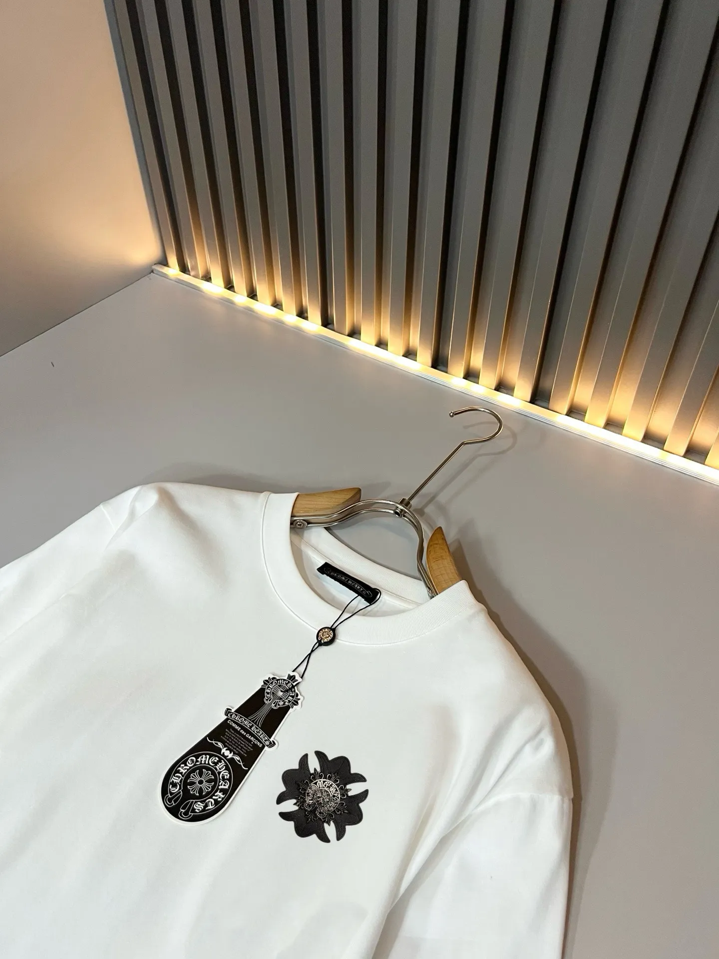 ， Chrome Hear*s * 2026 Same Style * T ， ！ Chrome Hear*s， 。2026SS Hot Sale，Classic * T， logo ！ ， ！ ， Premium ！ ！ ！ Same Style ！Size：S-2XL